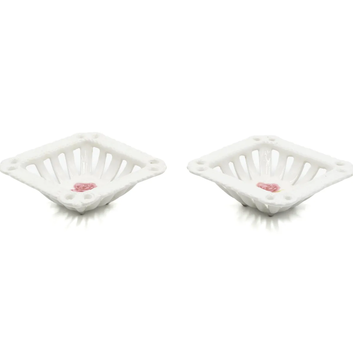 coppetta_quadrata_trafora_1.webp Bitossi Home Coppetta Quadrata Traforata- Accessori